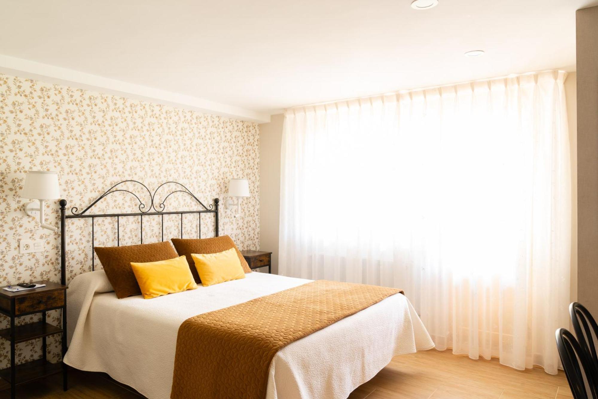 Hotel El Pinar Villapedre Екстериор снимка