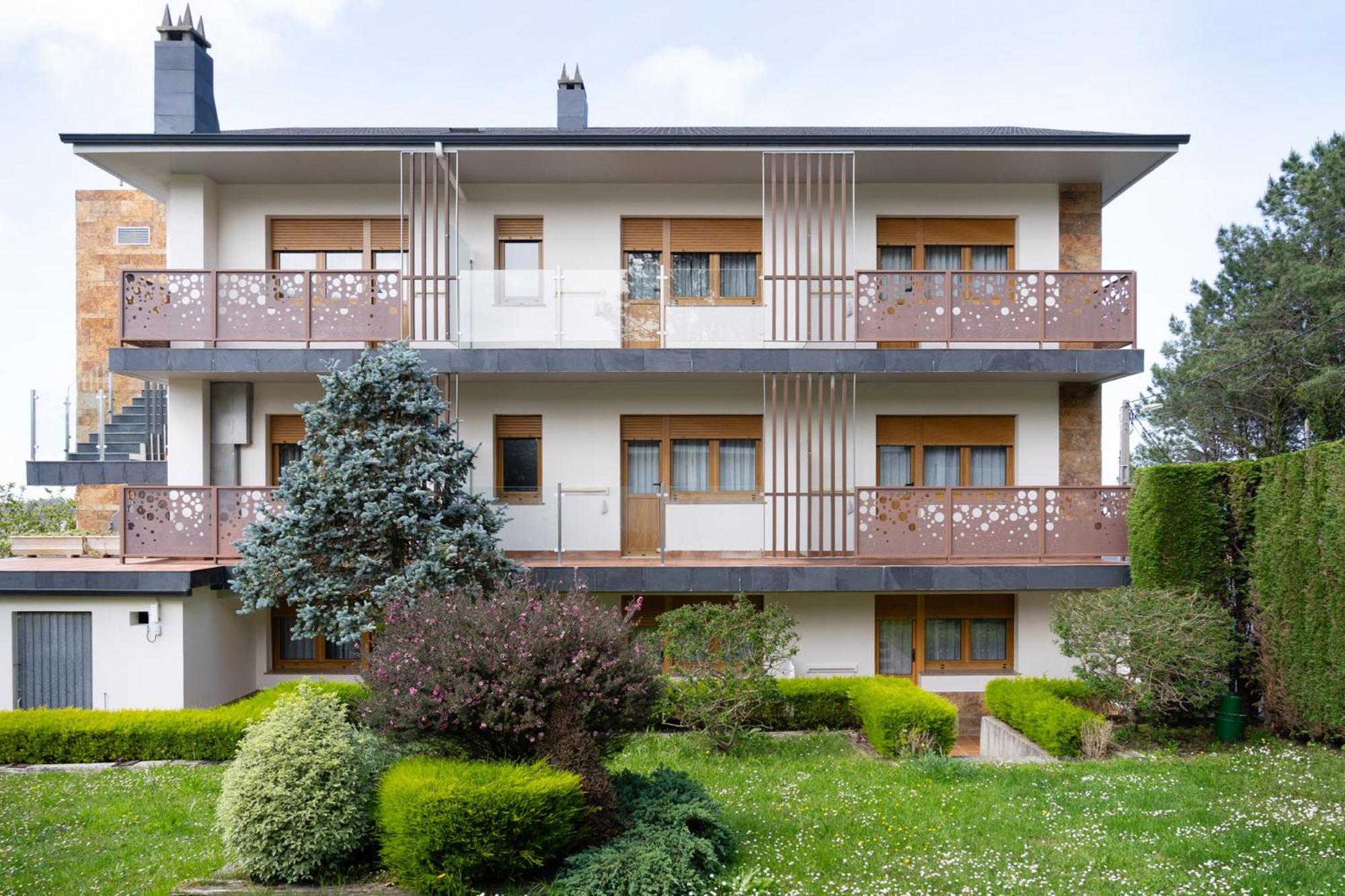 Hotel El Pinar Villapedre Екстериор снимка