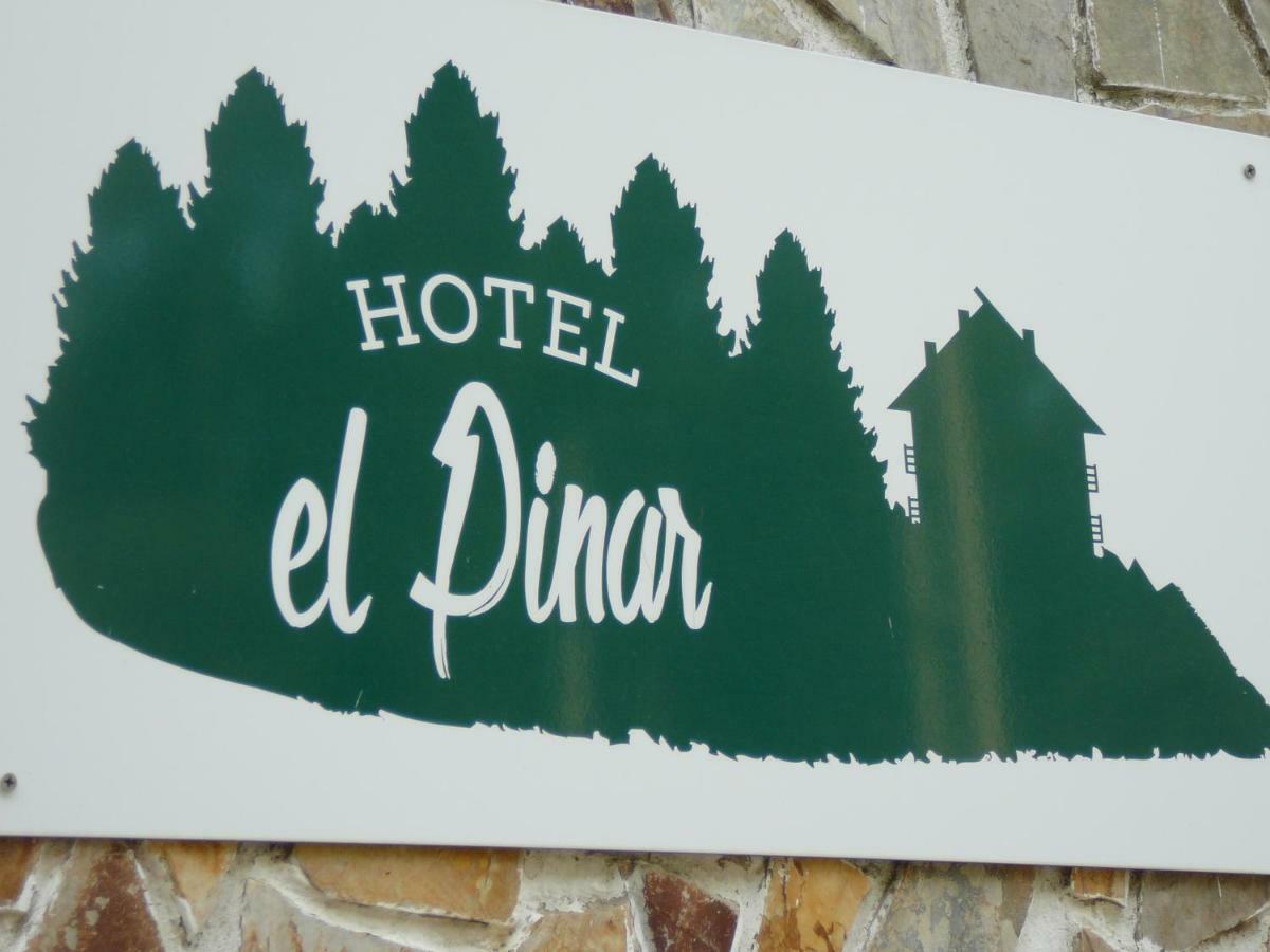 Hotel El Pinar Villapedre Екстериор снимка