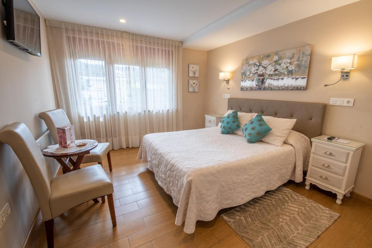 Hotel El Pinar Villapedre Екстериор снимка